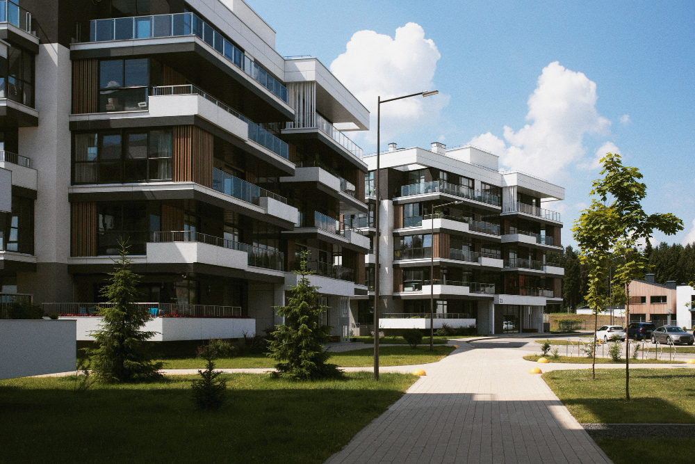 Batiments commerciaux achetés et loués par une SCPI